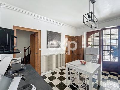 Maison - 105 m² - 6 pièces