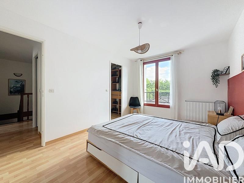 Maison - 91 m² - 5 pièces