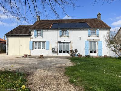 Maison ancienne - 190 m² - 7 pièces