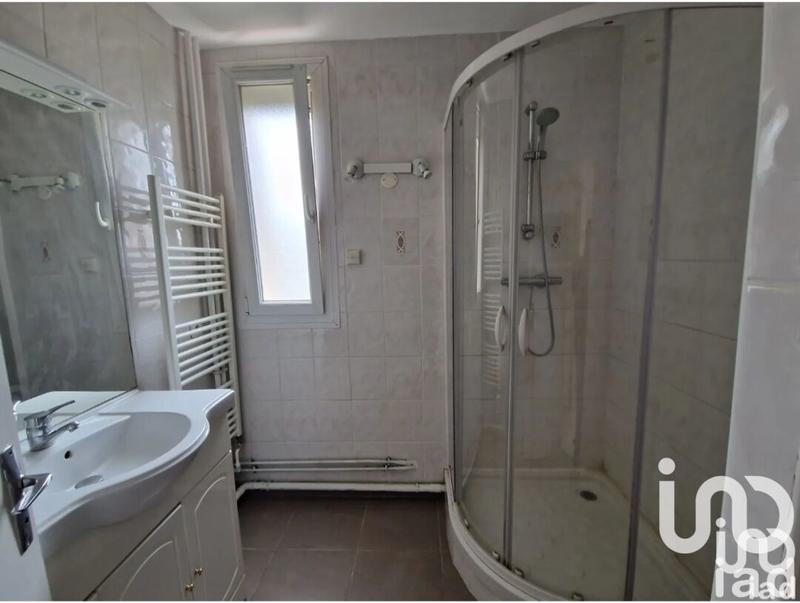 Appartement - 90 m² - 5 pièces