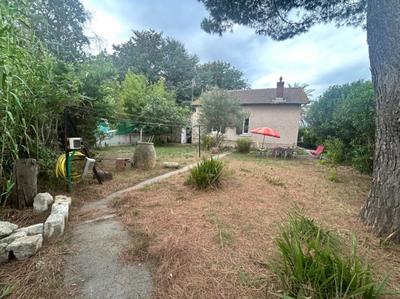 Maison - 80 m² - 3 pièces