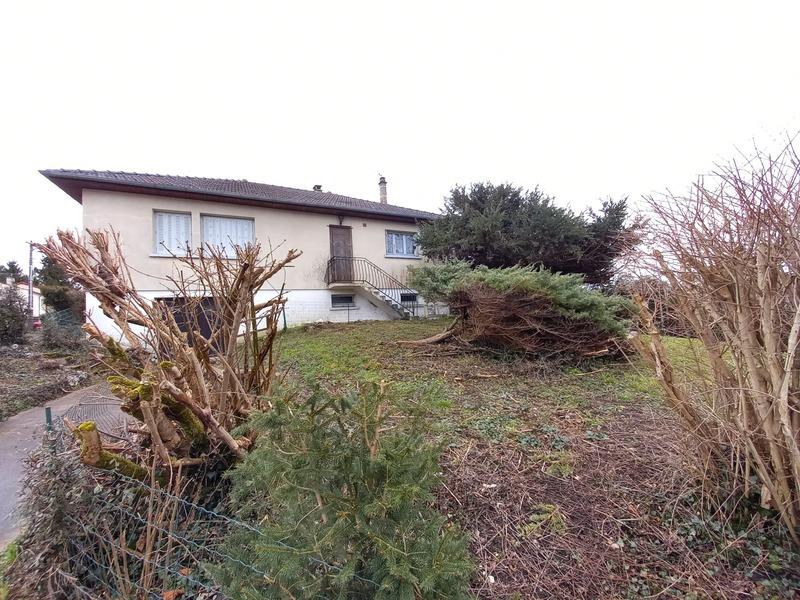 Maison - 96 m² - 4 pièces