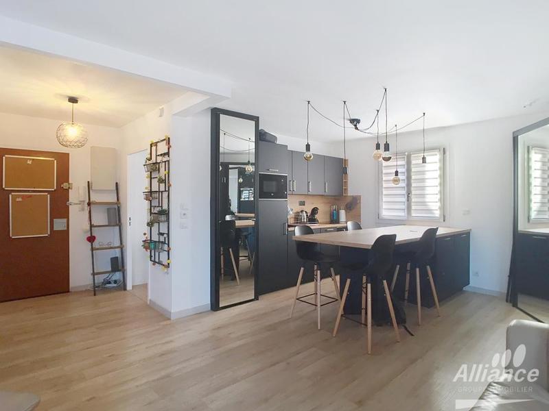 Appartement - 56 m² - 2 pièces