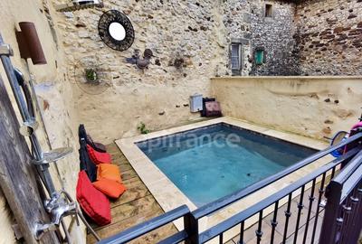 Maison de village - 264 m² - 9 pièces