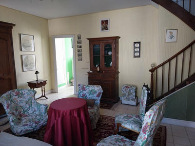 Maison - 92 m² - 5 pièces