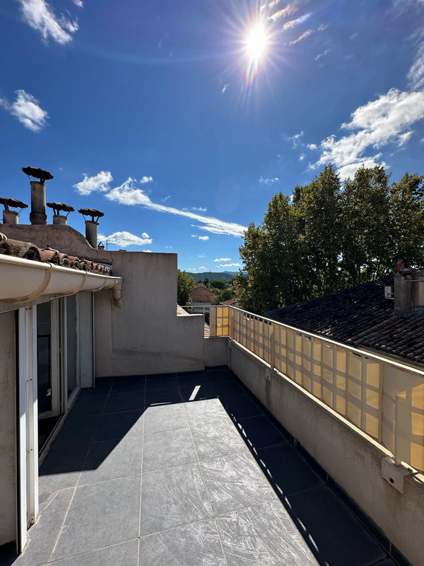 Appartement - 60 m² - 2 pièces