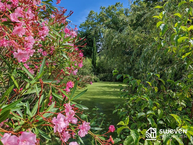 Maison - 180 m² - 6 pièces