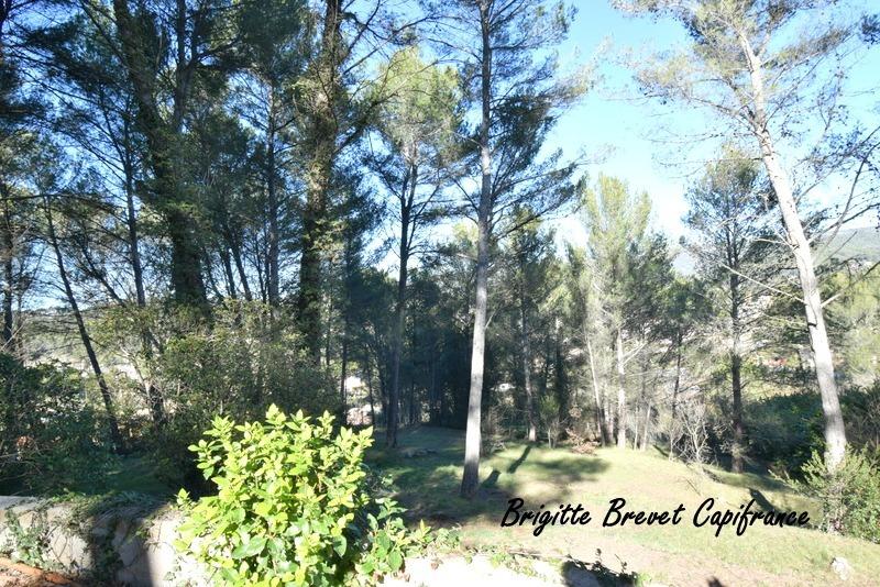 Maison - 230 m² - 6 pièces