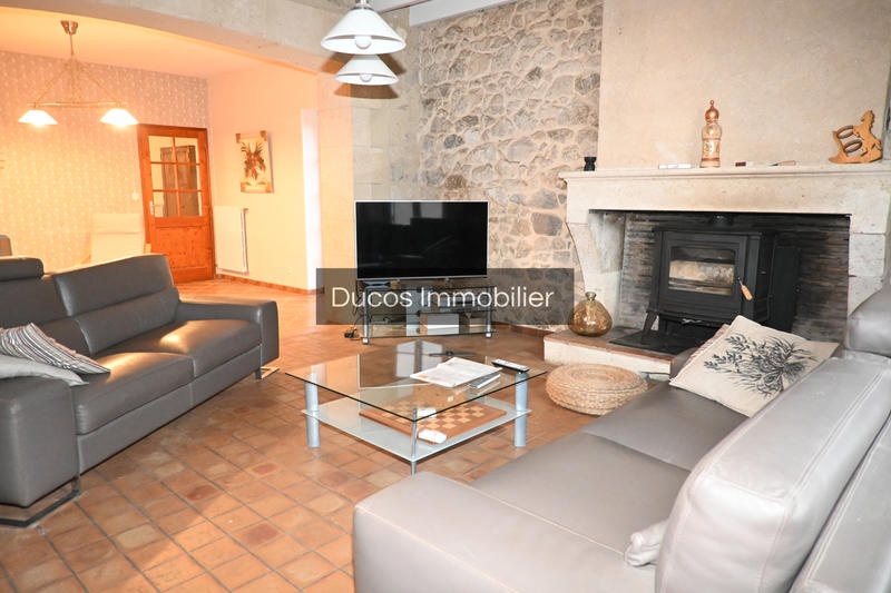 Maison - 270 m² - 9 pièces