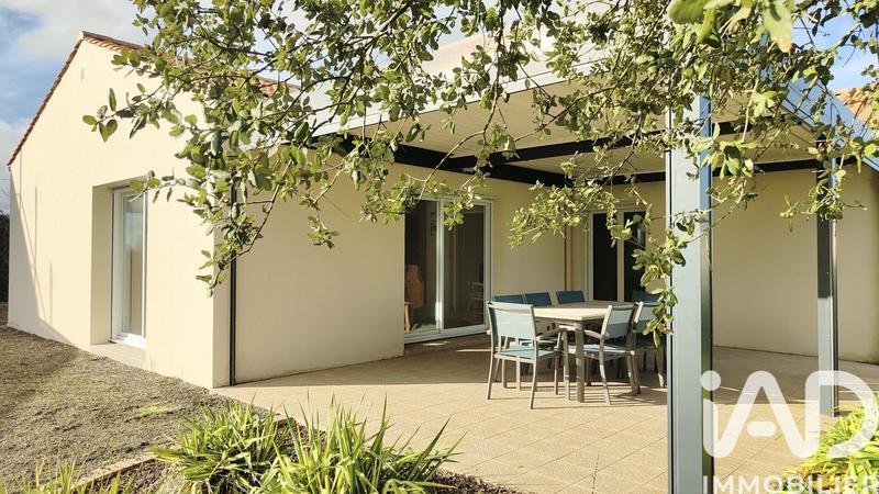 Maison - 97 m² - 4 pièces