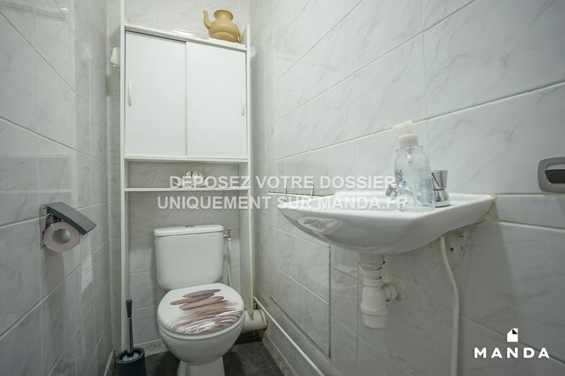 Chambre - 11 m² - 4 pièces