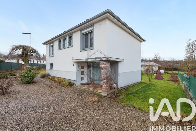 Maison - 110 m² - 5 pièces