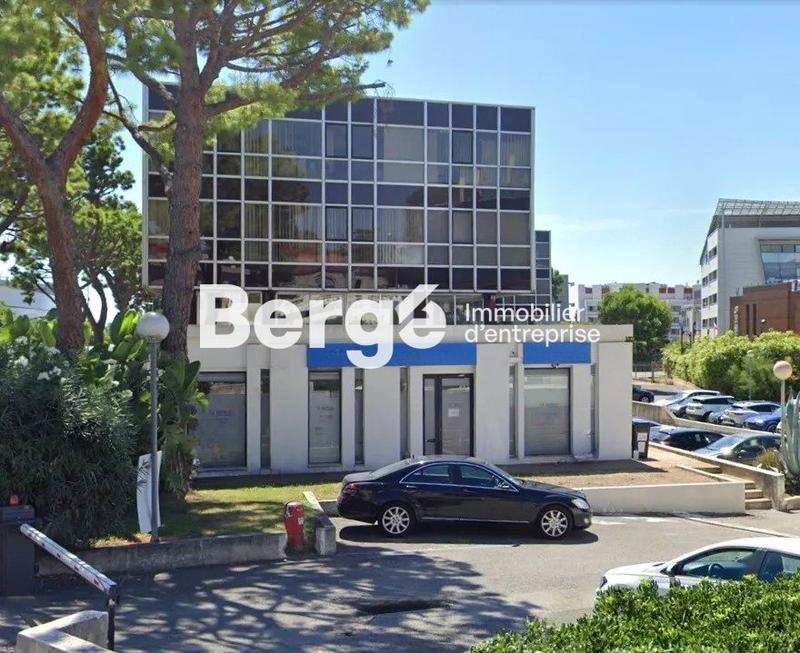 Bureau - 165 m² - 8 pièces