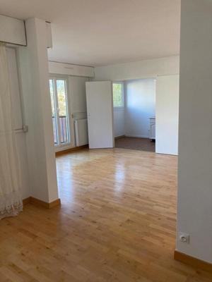 Appartement - 89 m² - 4 pièces