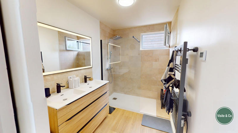 Maison contemporaine - 152 m² - 6 pièces