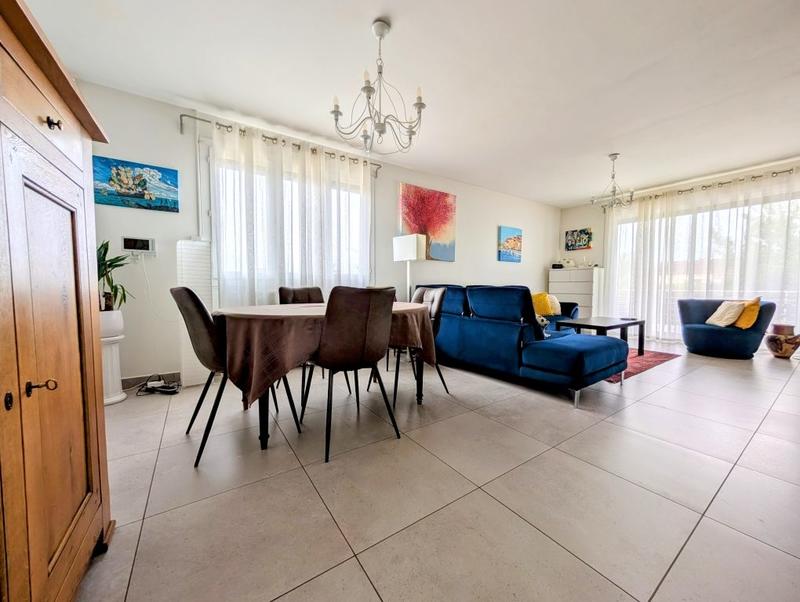 Maison - 152 m² - 6 pièces