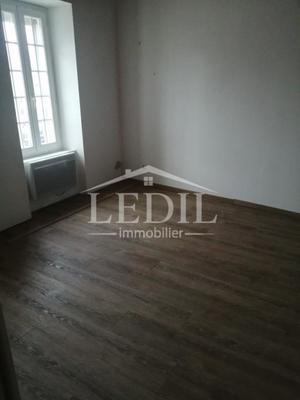 Maison - 180 m² - 6 pièces