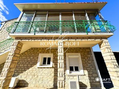 Maison - 155 m² - 6 pièces