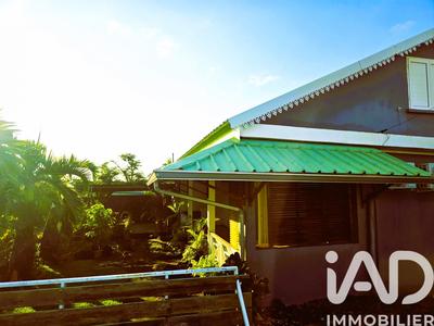 Maison - 207 m² - 5 pièces