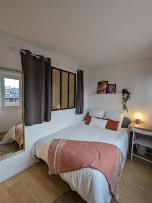 Chambre - 15 m² - 4 pièces