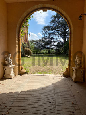 Propriété - 526 m² - 15 pièces