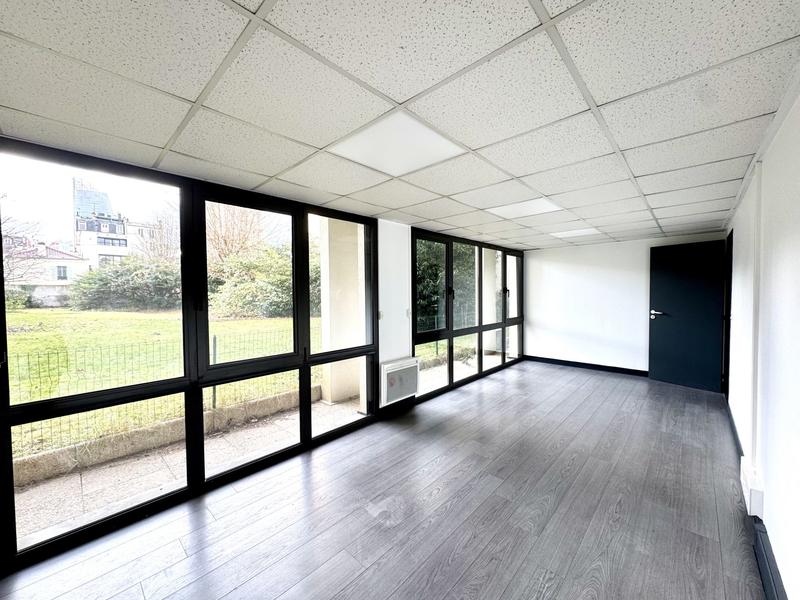 Bureau - 114 m²