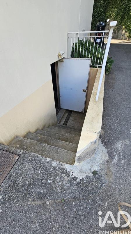 Appartement - 95 m² - 3 pièces