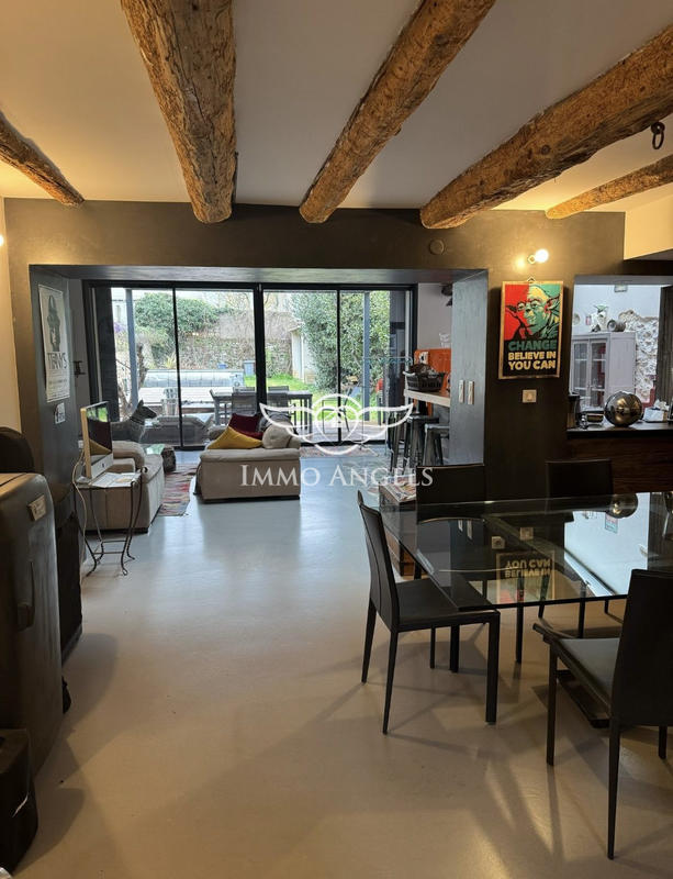 Maison - 150 m² - 4 pièces