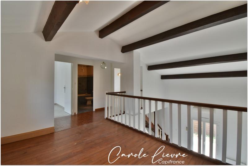 Maison - 92 m² - 4 pièces