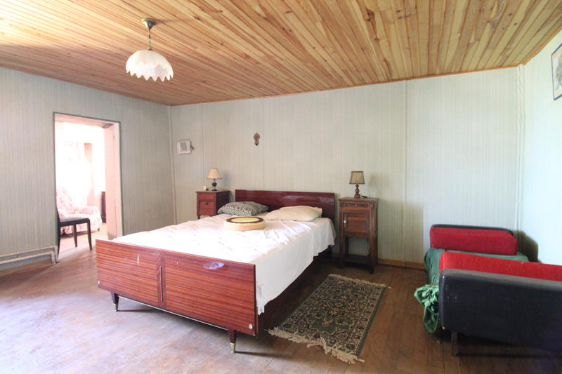 Maison - 235 m² - 8 pièces