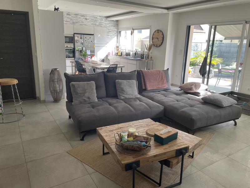 Maison traditionnelle - 129 m² - 6 pièces