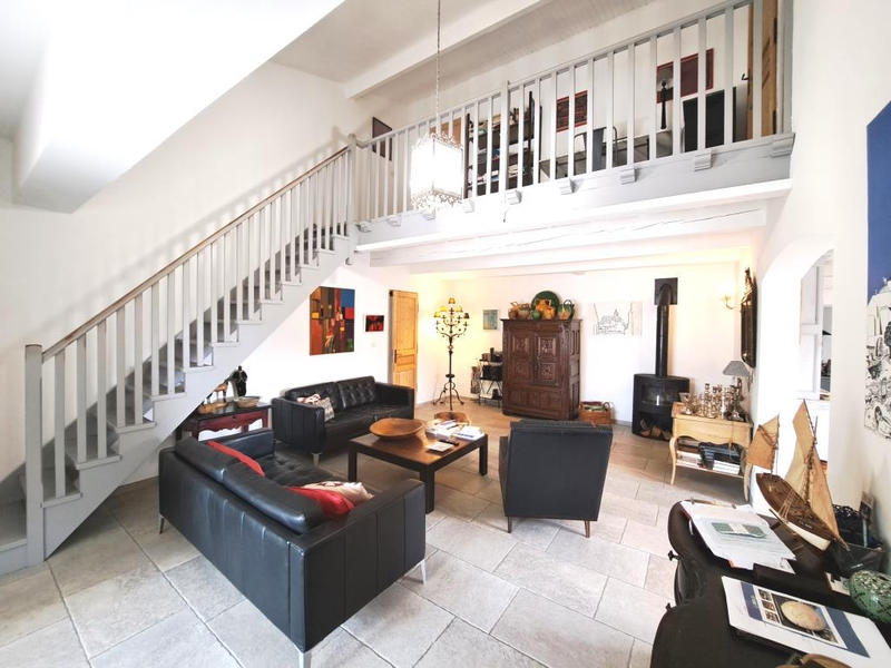 Maison - 170 m² - 7 pièces