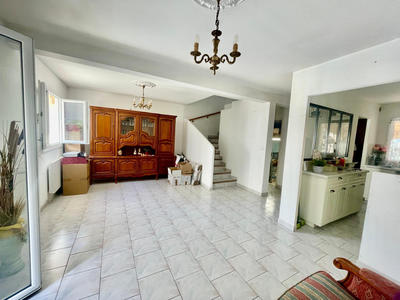 Maison - 80 m² - 5 pièces