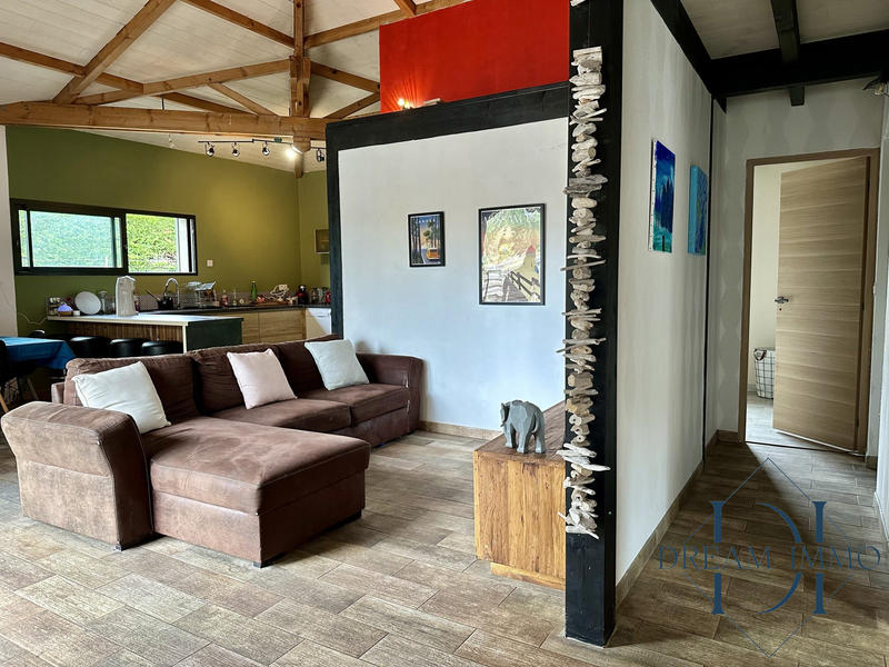 Villa - 400 m² - 12 pièces