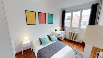 Chambre - 13 m² - 4 pièces