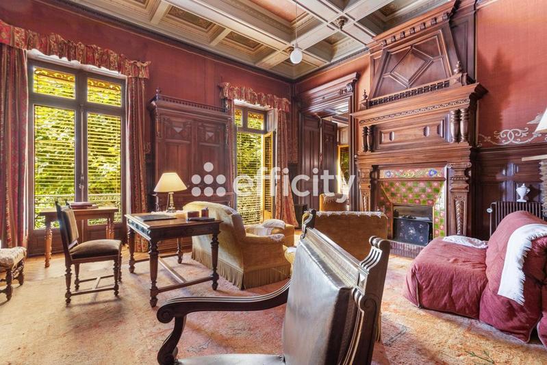 Immeuble - 1 243 m² - 14 pièces