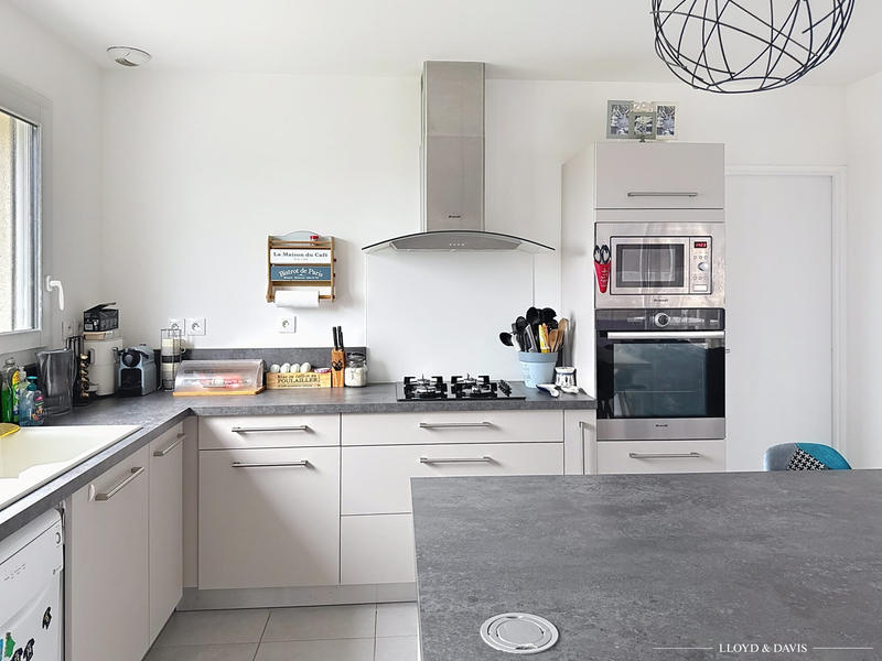 Maison contemporaine - 104 m² - 4 pièces