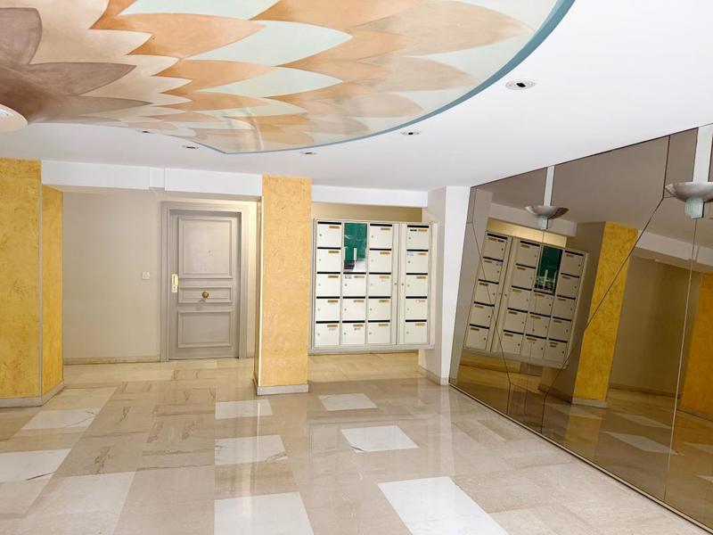 Studio - 24 m² - 1 pièce