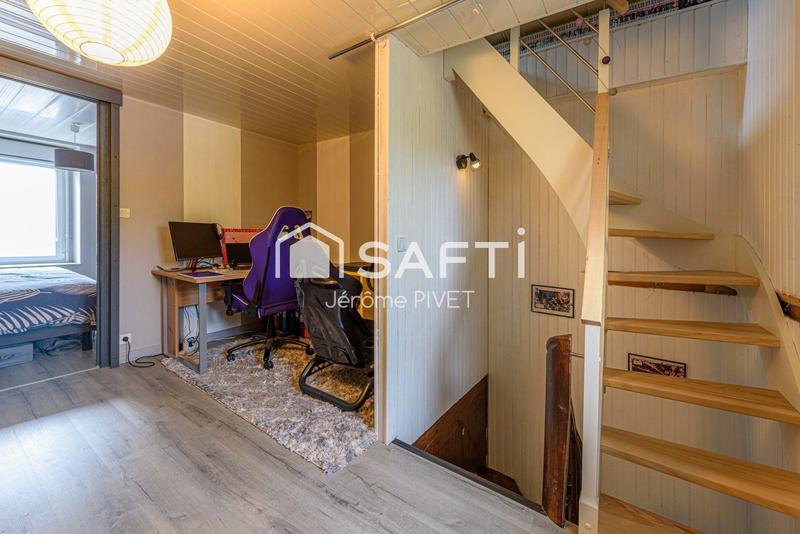 Maison - 93 m² - 4 pièces