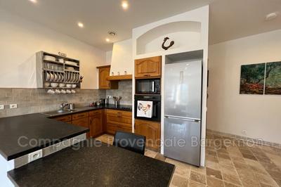 Appartement - 92 m² - 3 pièces