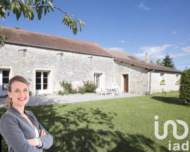 Maison - 298 m² - 10 pièces