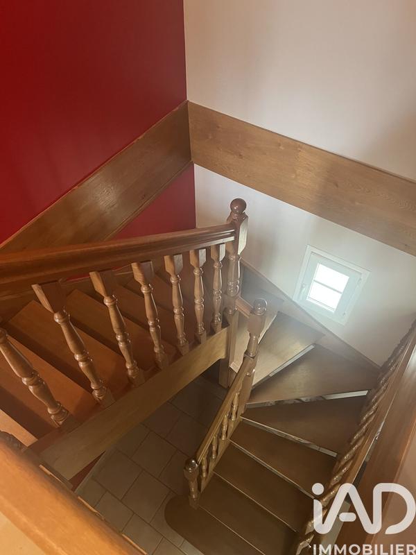 Maison - 162 m² - 6 pièces