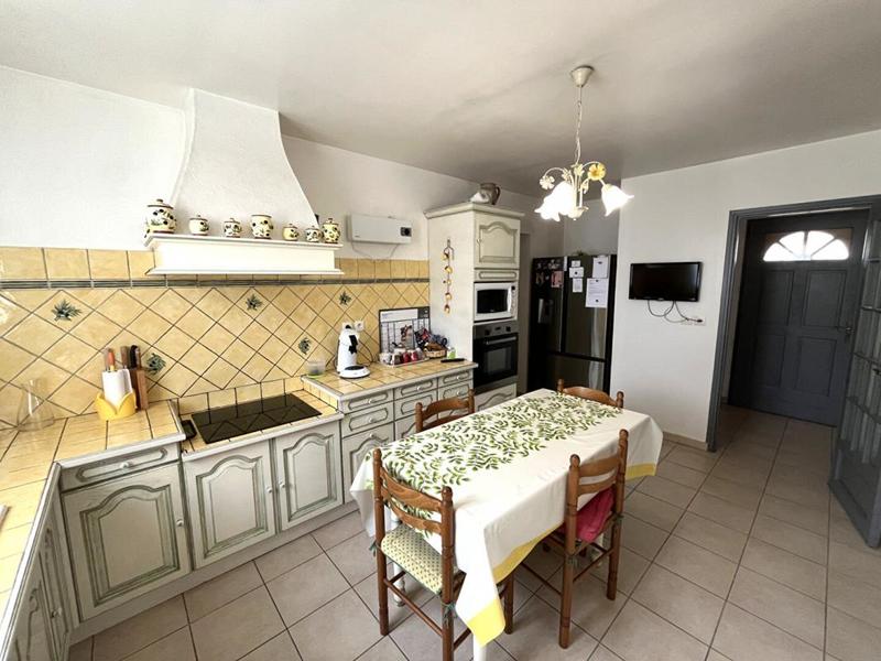 Maison - 100 m² - 3 pièces