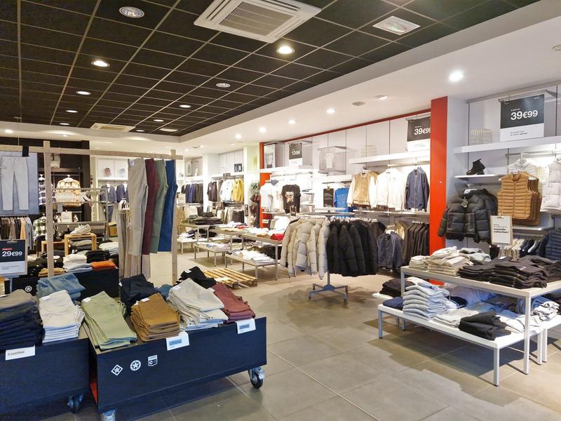 Local commercial - 308 m²