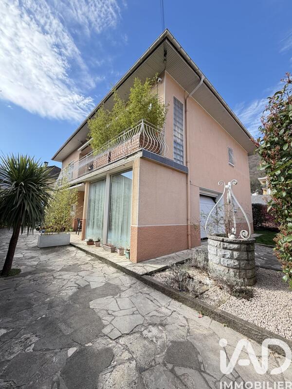 Maison - 154 m² - 7 pièces