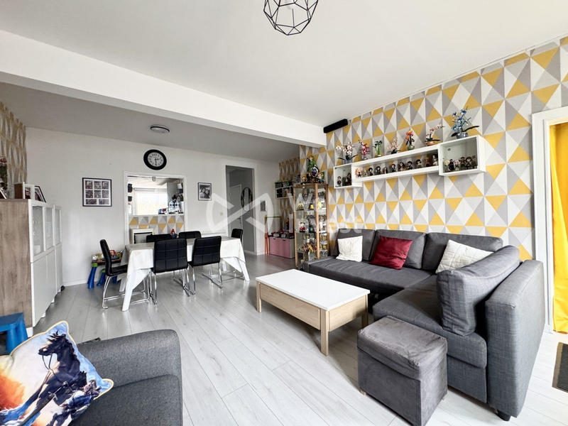 Maison - 79 m² - 3 pièces