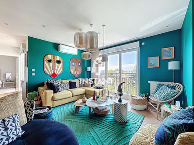 Appartement - 103 m² - 5 pièces