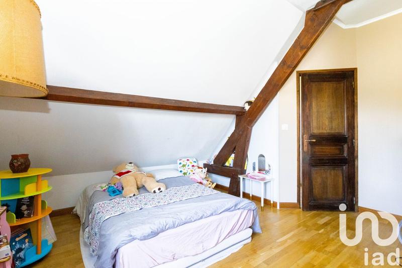 Maison - 143 m² - 7 pièces