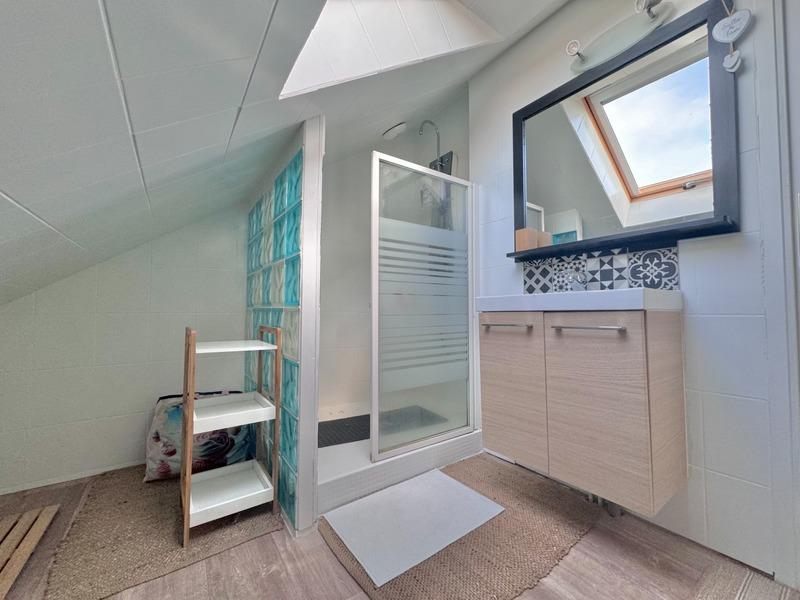 Maison - 95 m² - 6 pièces