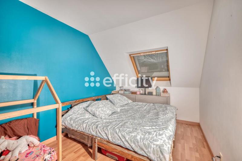 Appartement - 100 m² - 5 pièces